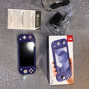 Nintendo Switch Lite - Purple